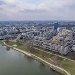 Lägenhet Grzegorzki - Air Con, Balcony, Vistula View - By Rentujemy