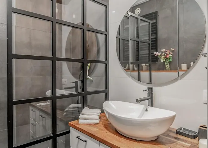 Apartman Grzegorzki - Air Con, Balcony, Vistula View - By Rentujemy