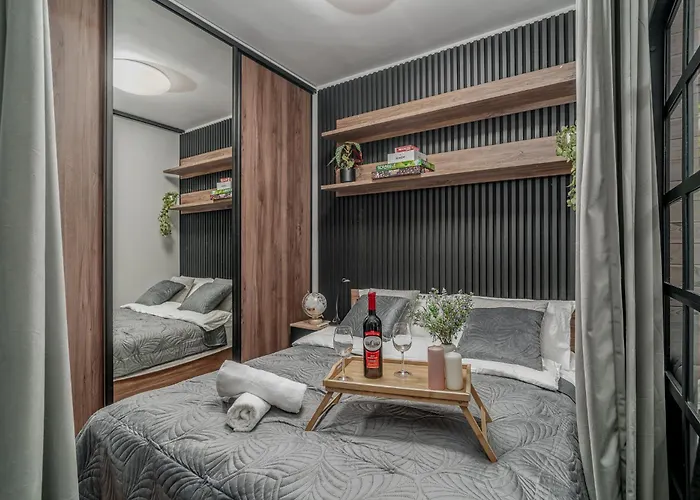 Apartman Grzegorzki - Air Con, Balcony, Vistula View - By Rentujemy