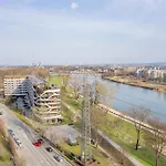 Grzegorzki - Air Con, Balcony, Vistula View - By Rentujemy Krakkó