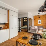 Grzegorzki - Air Con, Balcony, Vistula View - By Rentujemy Apartmán Krakov